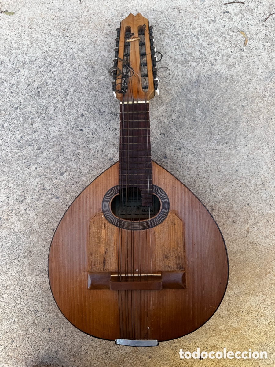 Instrumentos musicales: Bandurria antigua Manuel de la Chica 1962 &ndash; Granada