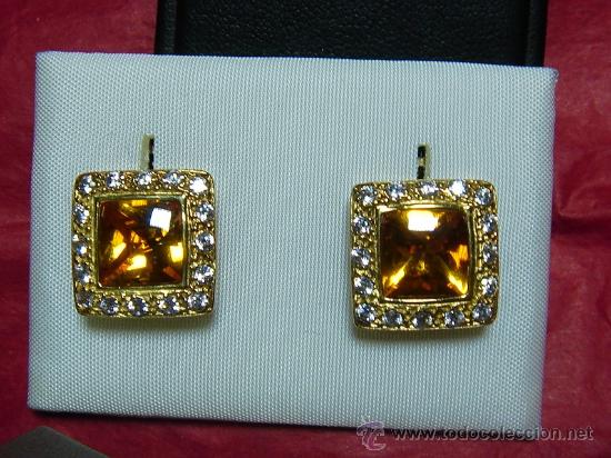 Joyeria: Pendientes de oro de 18 Kts y piedras sinteticas - Foto 1