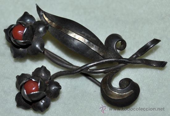 Joyeria: BROCHE DE PLATA, PLATA DORADA Y CORAL - Foto 1