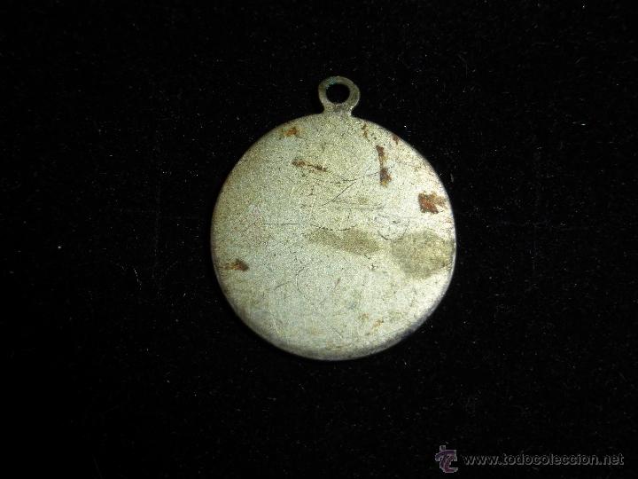 Joyeria: ANTIGUA MEDALLA DE LA VIRGEN - Foto 2