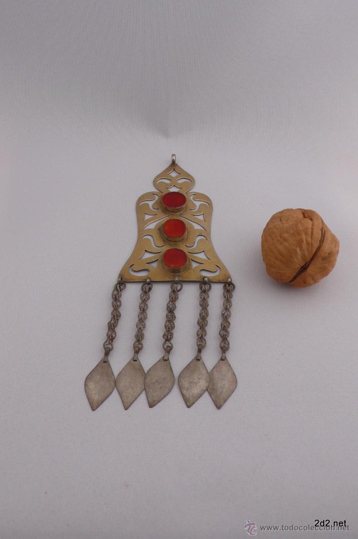 Joyeria: colgante &eacute;tnico de plata chapada en oro y cornelio - Foto 1