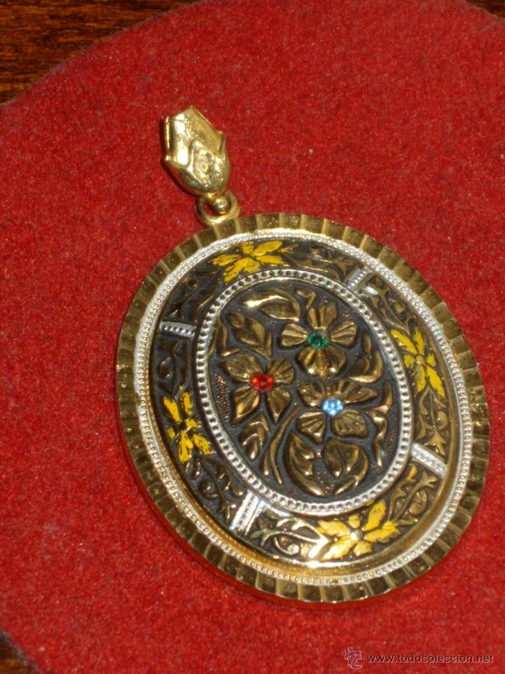 Joyeria: MEDALLON DAMASQUINADO CON CIRCONITAS. - Foto 3