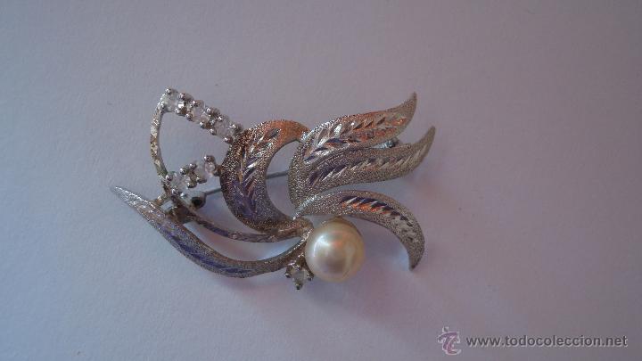 Joyeria: PRECIOSO BROCHE DE PLATA, CON PERLA Y CIRCONITAS - Foto 1