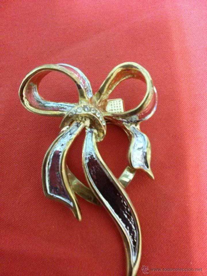 Joyeria: BROCHE DE PA&Ntilde;UELO  EN FORMA DE LAZO BA&Ntilde;ADO EN ORO - Foto 2