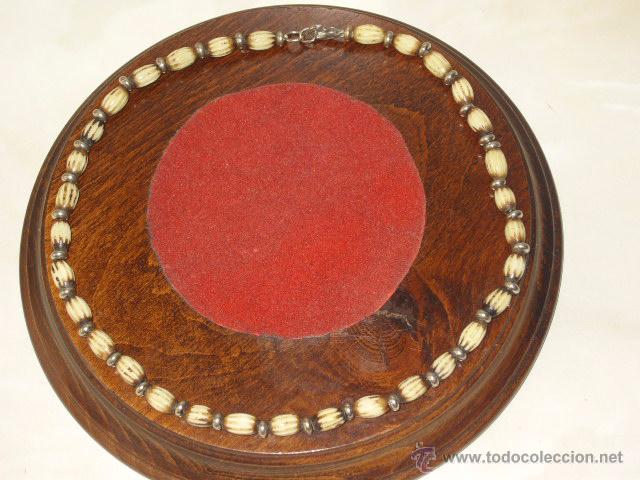 Joyeria: ANTIGUO COLLAR DE HUESO O RESINA. - Foto 3