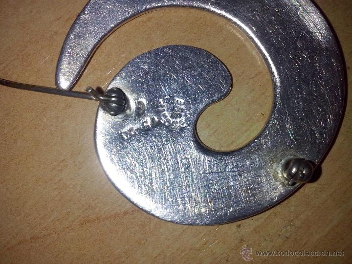 Joyeria: broche de plata y esmalte con contrastes - Foto 3