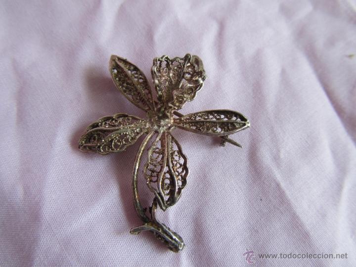 Joyeria: Bonito broche de filigrana de plata en forma de flor - Foto 2