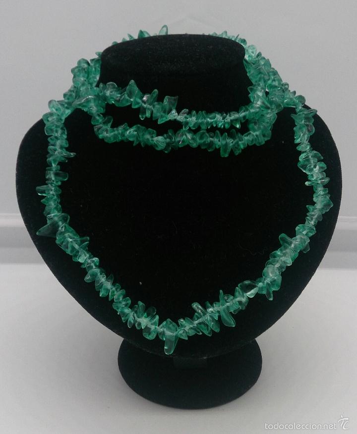 Joyeria: Collar vintage en mineral verde turquesa . - Foto 1