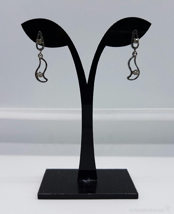 Joyeria: Pendientes antiguos en plata de ley con circonitas engarzadas . - Foto 1