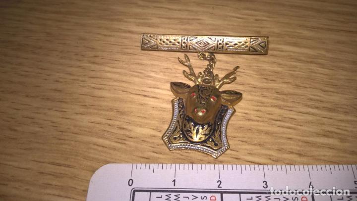 Joyeria: Antiguo broche damasquinado - Foto 1