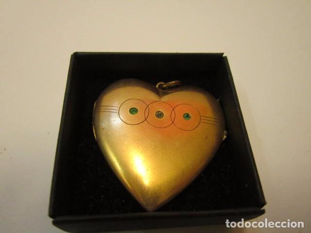 Joyeria: GUARDAPELO DORADO EN FORMA DE CORAZON - Foto 1