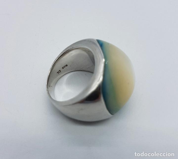 Joyeria: Gran anillo en plata de ley contrastada con cabuj&oacute;n de nacar . - Foto 4