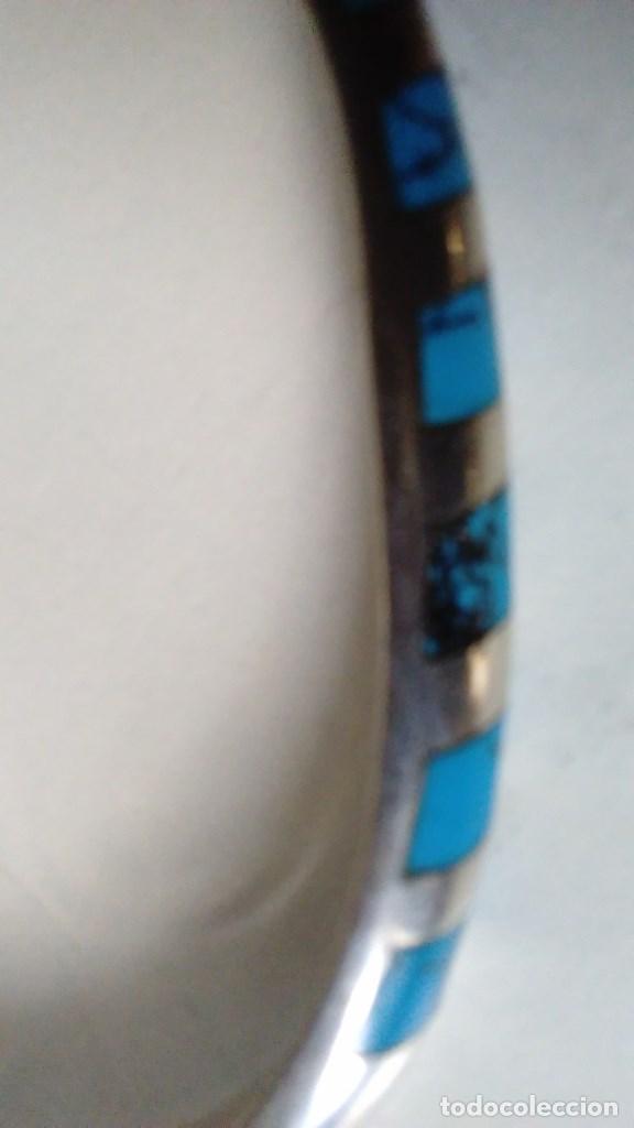 Joyeria: Pulsera de plata ovalada  rigida con incrustaciones en piedra azul - Foto 5