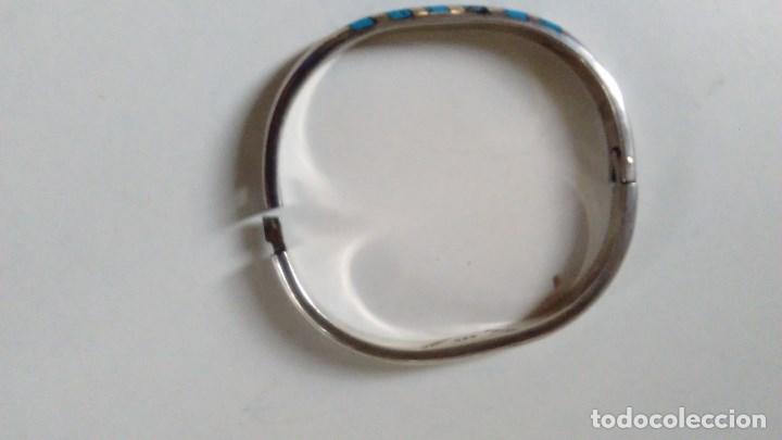 Joyeria: Pulsera de plata ovalada  rigida con incrustaciones en piedra azul - Foto 6