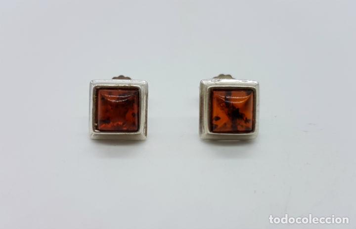 Joyeria: Pendientes antiguos en plata de ley con cabuj&oacute;n rectangular en &aacute;mbar b&aacute;ltico autentico . - Foto 1