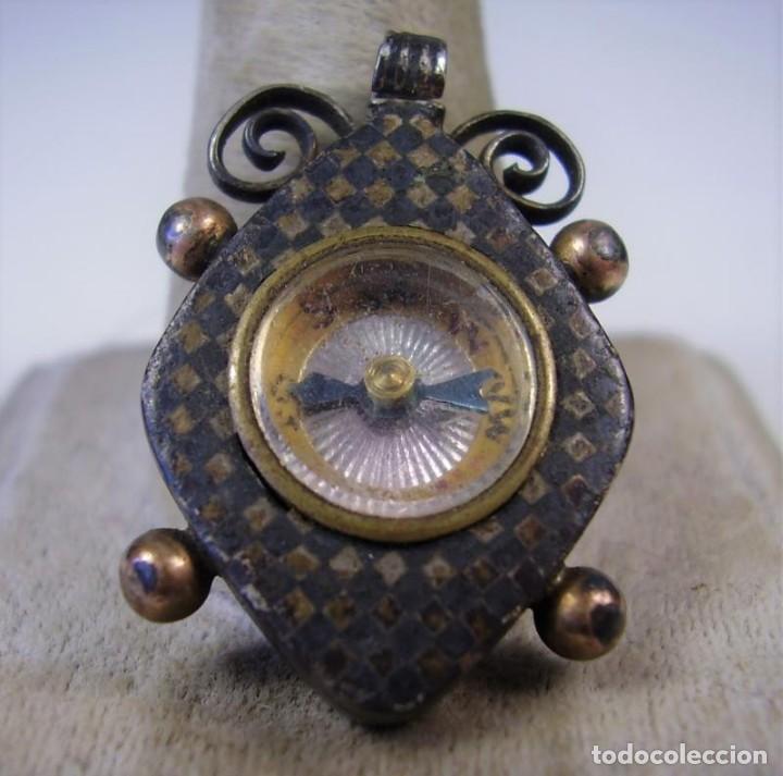 Joyeria: Colgante br&uacute;jula. 1880 - Foto 1