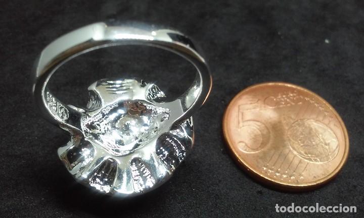 Joyeria: CONJUNTO PULSERA ANILLO Y PENDIENTES FLOR EN PLATA - Foto 5