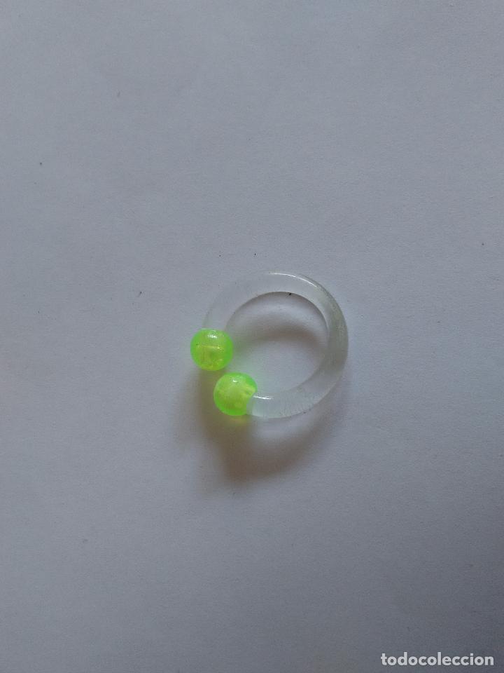 Joalharia: Pendiente de pl&aacute;stico con las puntas fluorescentes