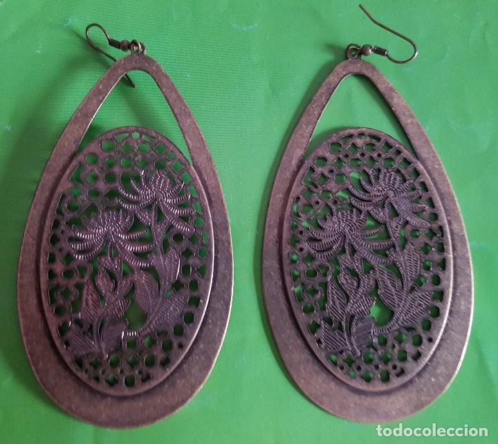 Joyeria: PENDIENTES 9 CTMOS. DE LARGOS, EN METAL CALADO - Foto 1