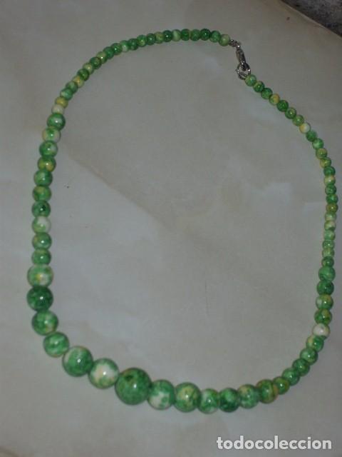 Joyeria: COLLAR DE PERLAS VERDES DE PORCELANA MULTICOLOR.NUEVO. - Foto 2