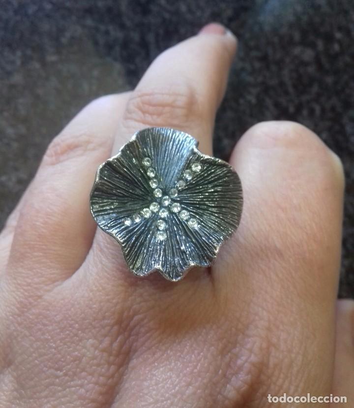 Joyeria: Anillo Circonitas y Plata de Ley - Foto 2