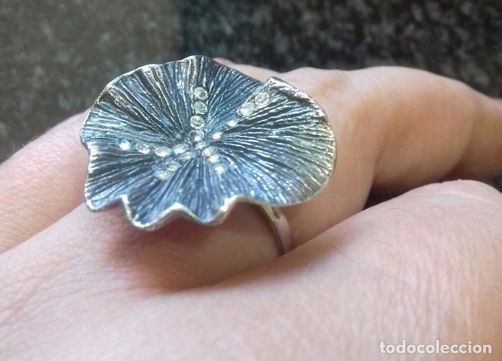 Joyeria: Anillo Circonitas y Plata de Ley - Foto 3