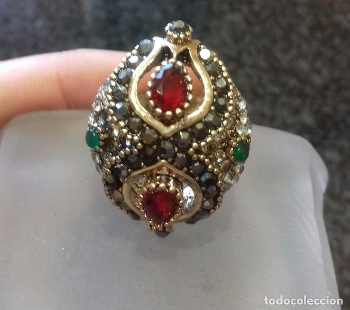 Joyeria: Anillo de bronce y piedras - Foto 1