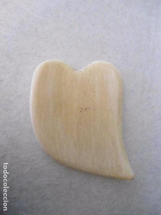 Joyeria: ANTIGUO COLGANTE DE CORAZON DE MARFIL - Foto 2