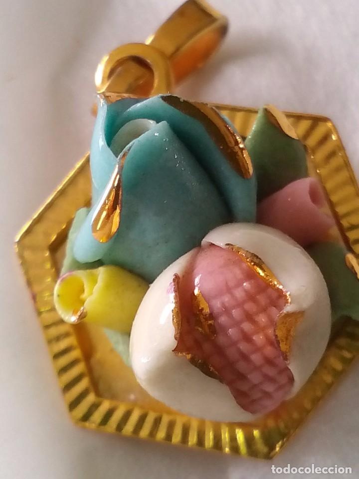Joyeria: Colgante de flores de colores - Foto 3
