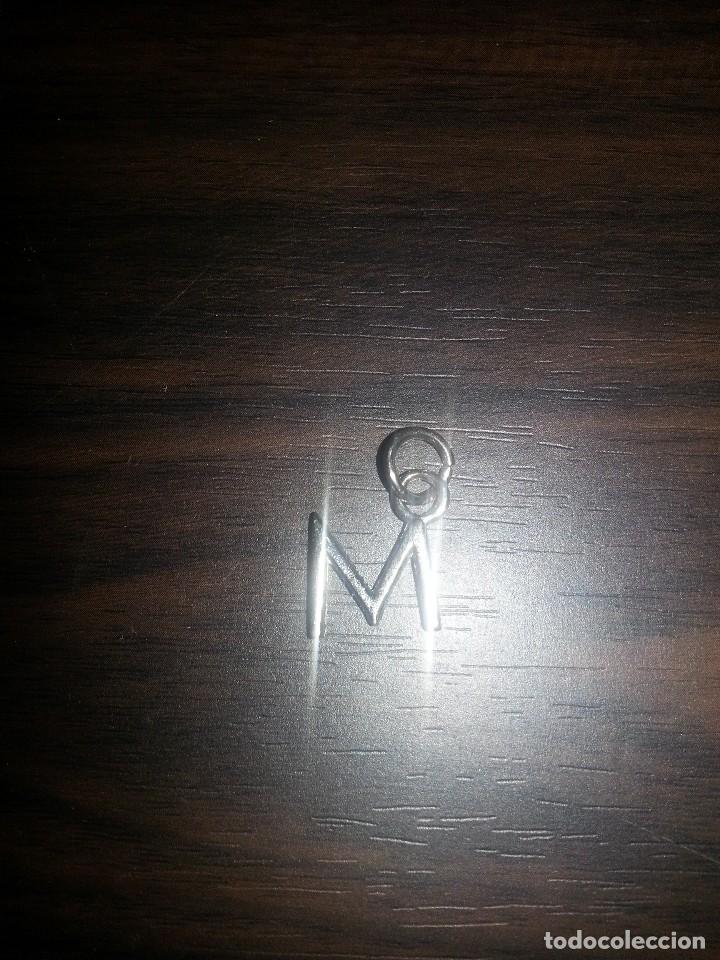 Joyeria: Colgante con la letra M - Foto 3