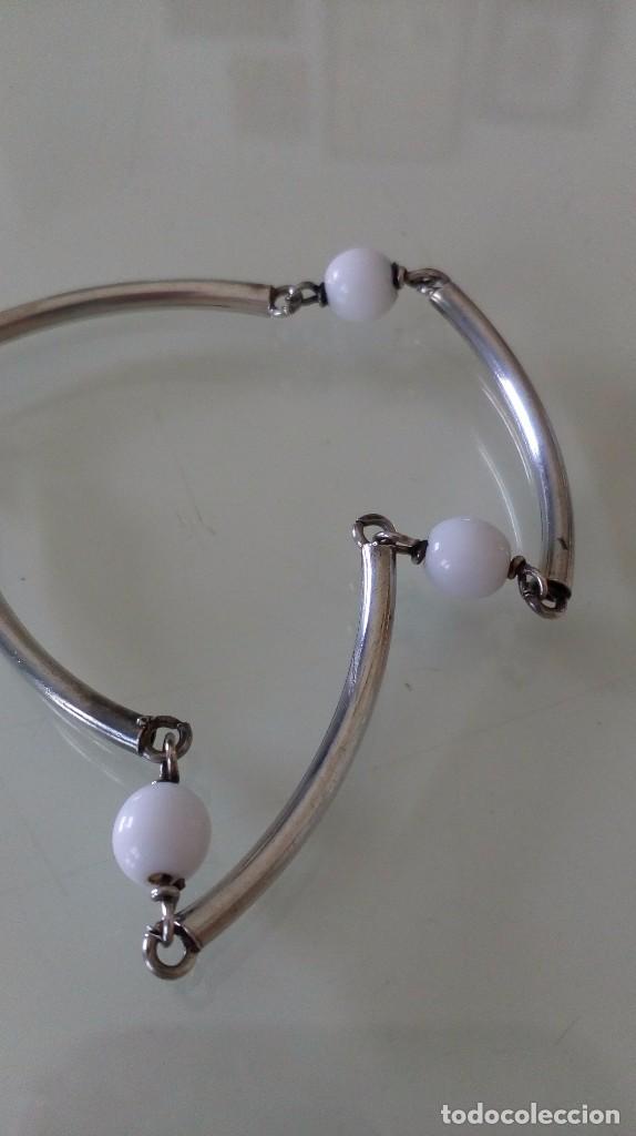 Joyeria: Pulsera de plata de ley con tres bolas blancas - Foto 2