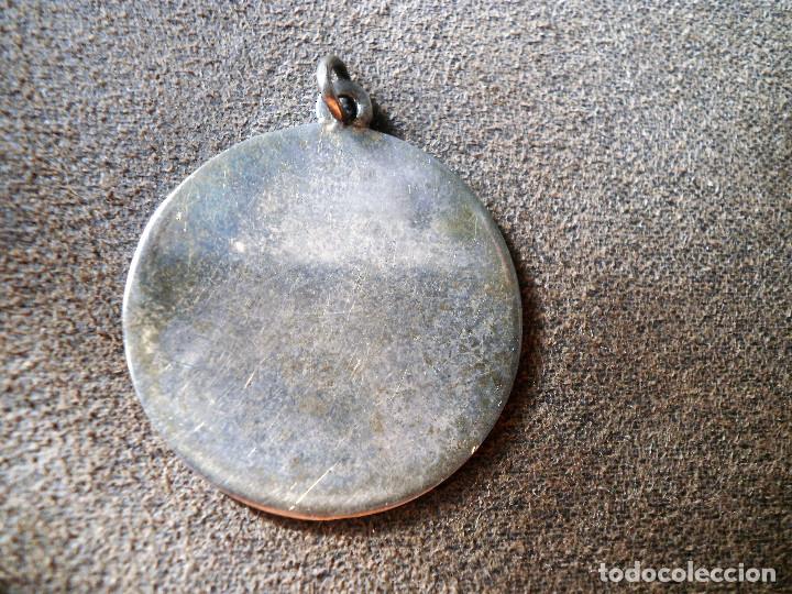 Joyeria: Medalla con caballo. - Foto 3