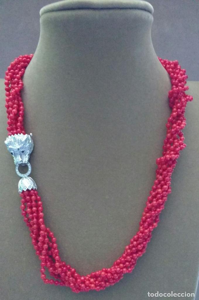 Joyeria: Collar coral con cierre de pantera. - Foto 2