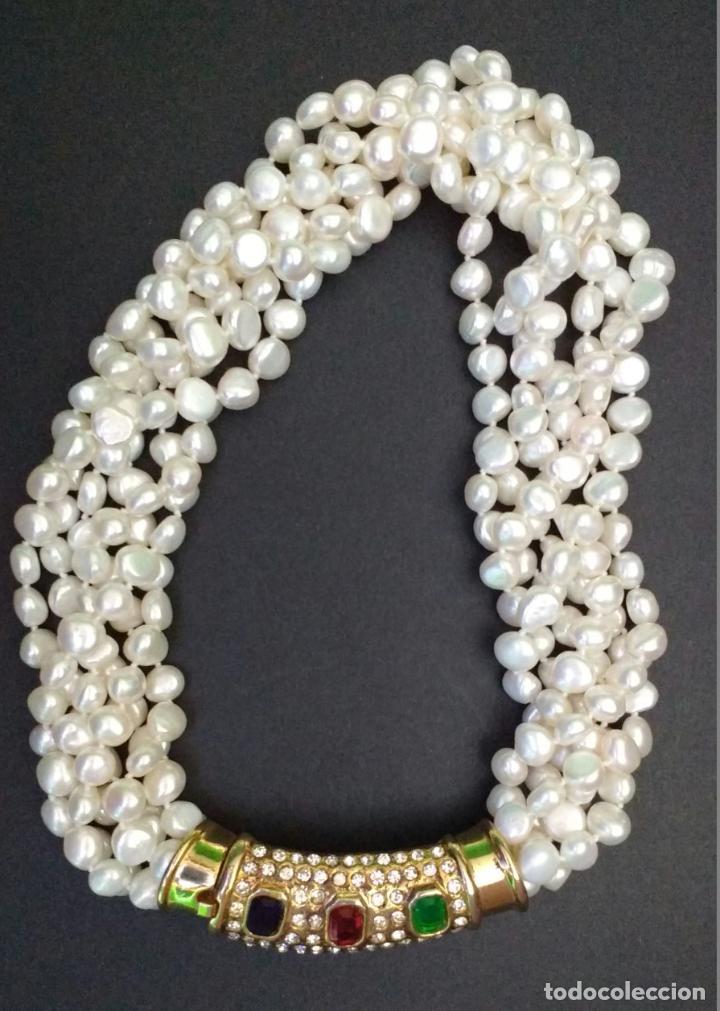 Joyeria: Collar varias tiras de perla cierre de bisuter&igrave;a. - Foto 1