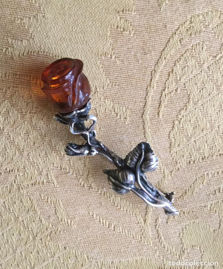Joyeria: ANTIGUO BROCHE CON FORMA DE ROSA DE PLATA Y AMBAR - Foto 5