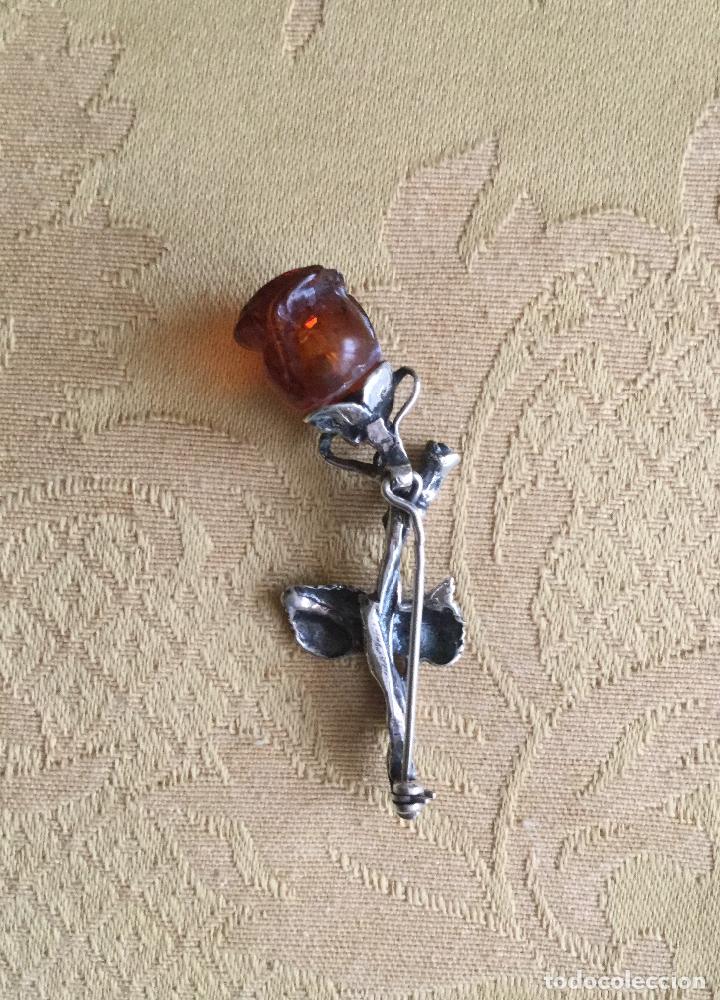 Joyeria: ANTIGUO BROCHE CON FORMA DE ROSA DE PLATA Y AMBAR - Foto 8