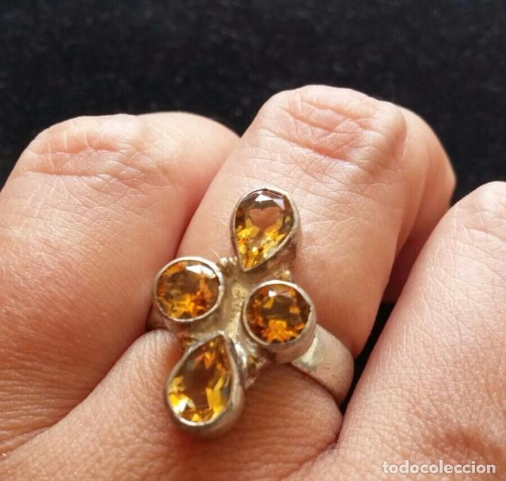 Joyeria: Anillo en Plata de Ley con Cruz de Citrinos - Foto 3