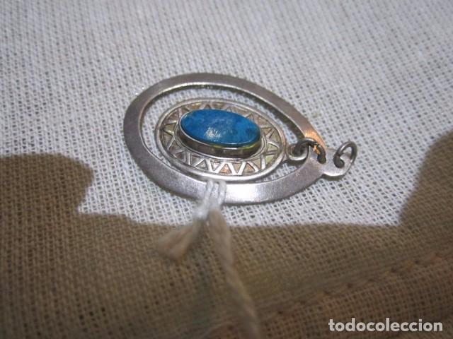 Joyeria: Antiguo colgante de plata y turquesa. 3 x 2 cms. - Foto 2