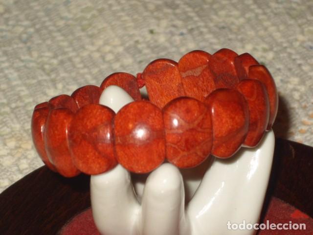 Joyeria: PULSERA DE CORAL MANZANA ELASTICA. - Foto 1