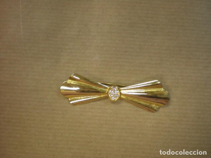 Joyeria: Broche dorado con pedrer&iacute;a 6x2cm - Foto 2