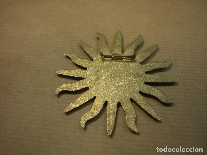 Joyeria: broche sol dorado di&aacute;metro 6,5cm - Foto 3