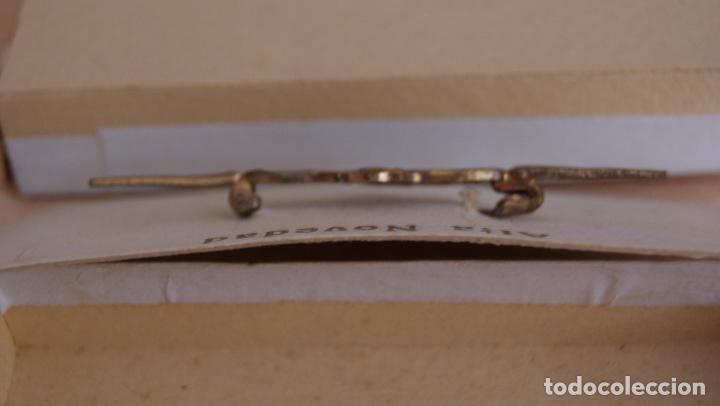 Joyeria: Antiguo broche Alta Novedad. 1955 aproximadamente. - Foto 6