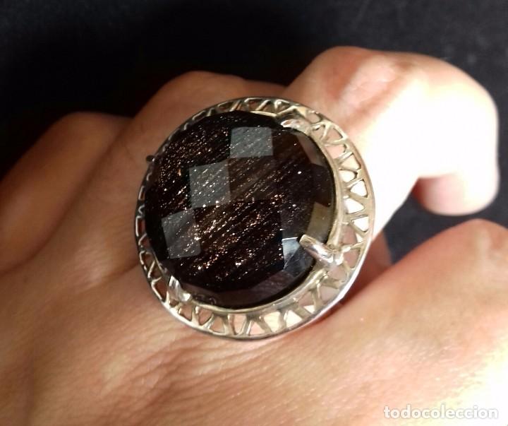Joyeria: Gran anillo en Plata de Ley con Circonita iridiscente - Foto 6