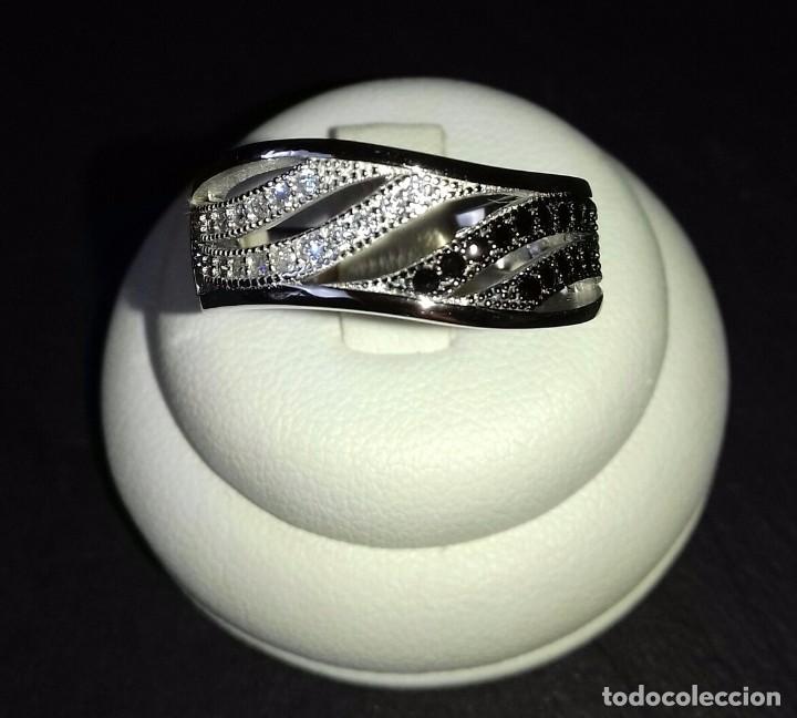 Joyeria: Anillo Zafiros negros y blancos - Foto 1