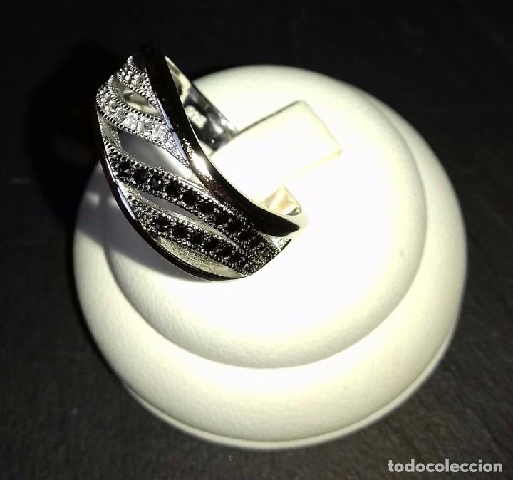 Joyeria: Anillo Zafiros negros y blancos - Foto 2