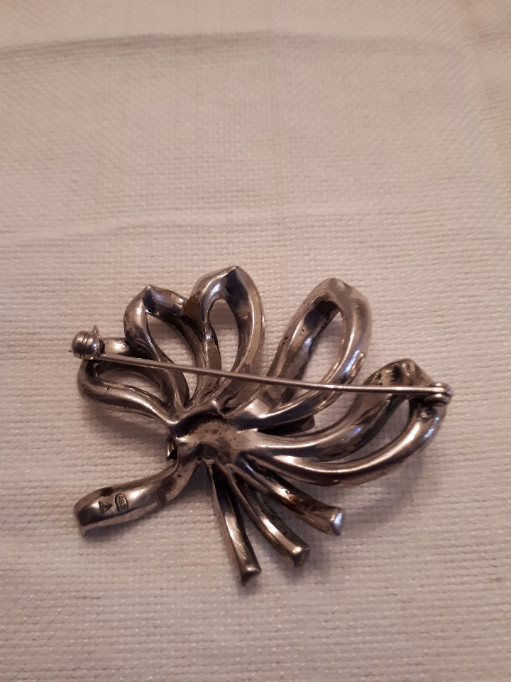 Joyeria: Bonito broche de plata - Foto 2