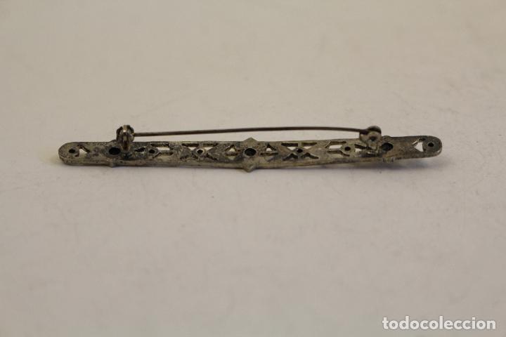 Joyeria: broche en plata de ley con azabaches - Foto 2