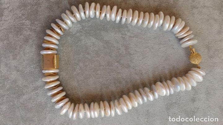 Joyeria: collar de discos de perla con plata dorada - Foto 1
