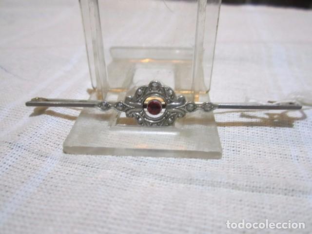 Joyeria: Antiguo alfiler de plata. 8 cms. largo. - Foto 2