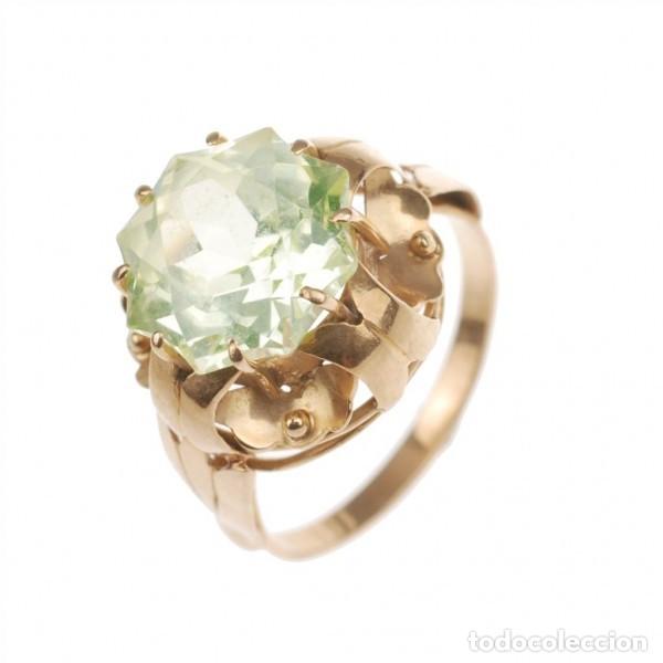 Joyeria: SORTIJA CON OLIVINA EN ORO 18 KTES - Foto 1